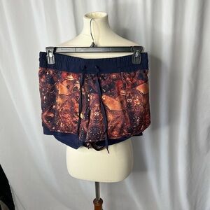 CALIA by Carrie Underwood Athletic Running Shorts Medium Printed Active Shorts